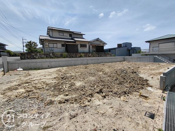 枚方市香里ケ丘１丁目　新築一戸建て　３期　１号棟