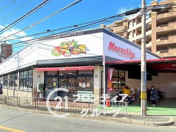 寝屋川市国松町　新築一戸建て　２期　全１区画(マルシゲ香里店)