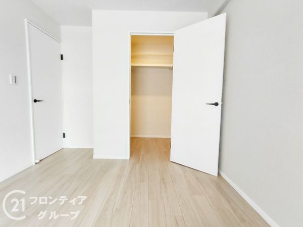 寝屋川東ファミリータウン中１番館　中古マンション