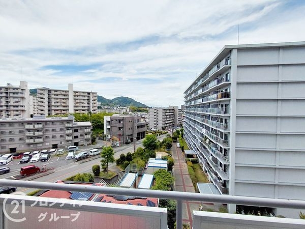 寝屋川東ファミリータウン中１番館　中古マンション
