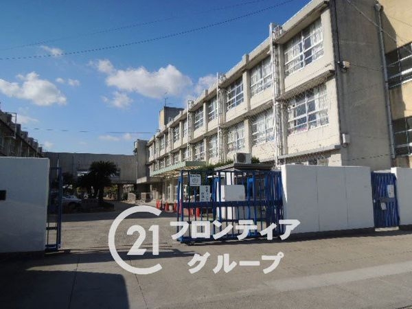 枚方市藤阪元町２丁目　新築一戸建て　１期　全１区画(枚方市立藤阪小学校)