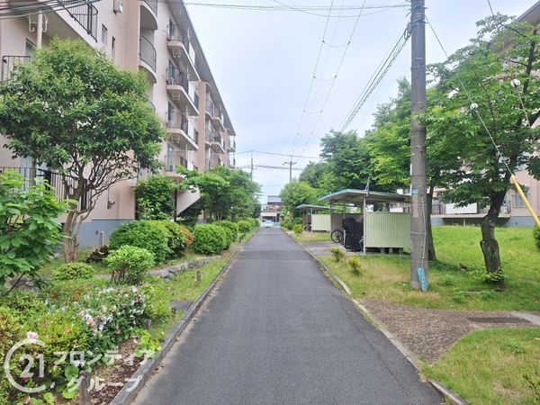 男山第４住宅３０１号棟　　中古マンション