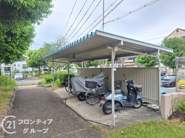 男山第４住宅３０１号棟　　中古マンション