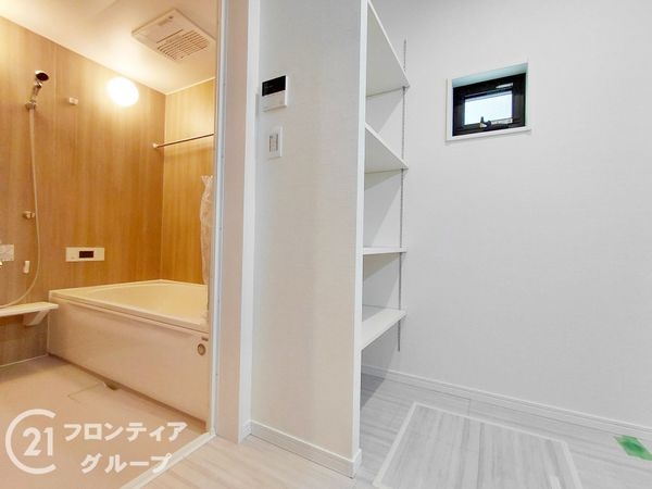 枚方市田宮本町　新築一戸建て
