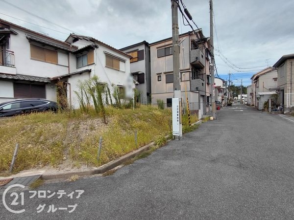 枚方市南中振２丁目　新築一戸建て　全１区画