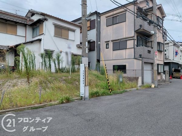 枚方市南中振２丁目　新築一戸建て　全１区画