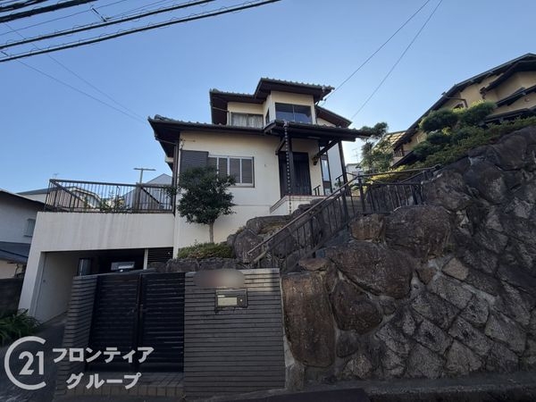 枚方市池之宮２丁目　中古一戸建て