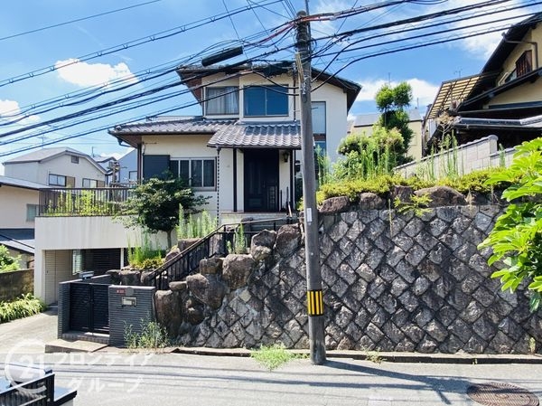 枚方市池之宮２丁目の中古一戸建て