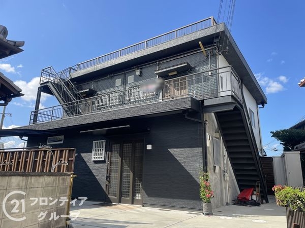 枚方市翠香園町　中古一戸建て