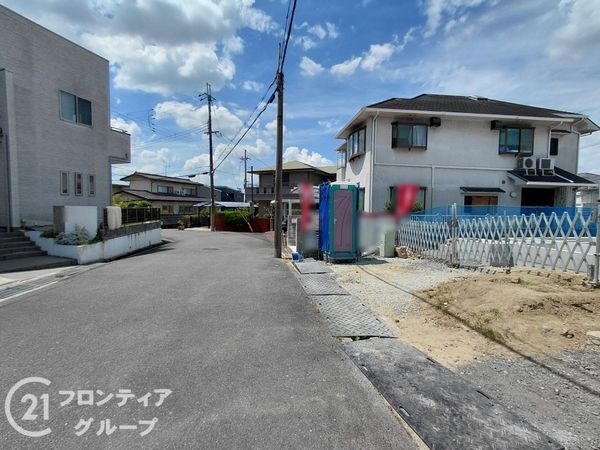 枚方市長尾東町３丁目　新築一戸建て　２号棟
