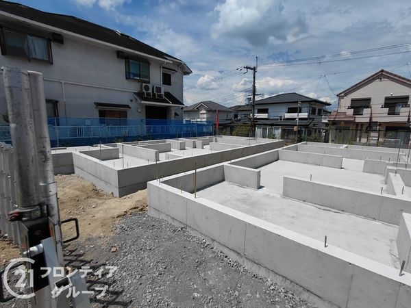 枚方市長尾東町３丁目　新築一戸建て　１号棟