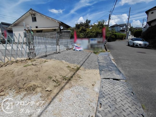 枚方市長尾東町３丁目　新築一戸建て　１号棟