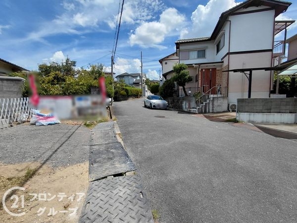 枚方市長尾東町３丁目　新築一戸建て　１号棟