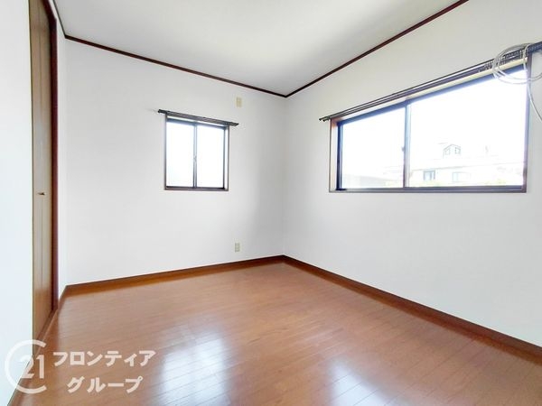 枚方市出屋敷元町１丁目の中古一戸建て