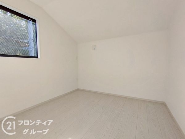 枚方市香里ケ丘８丁目　新築一戸建て　８期　3号棟
