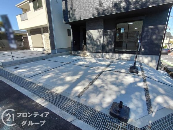 枚方市香里ケ丘８丁目　新築一戸建て　８期　3号棟