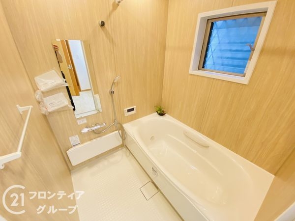 寝屋川市平池町　中古一戸建て