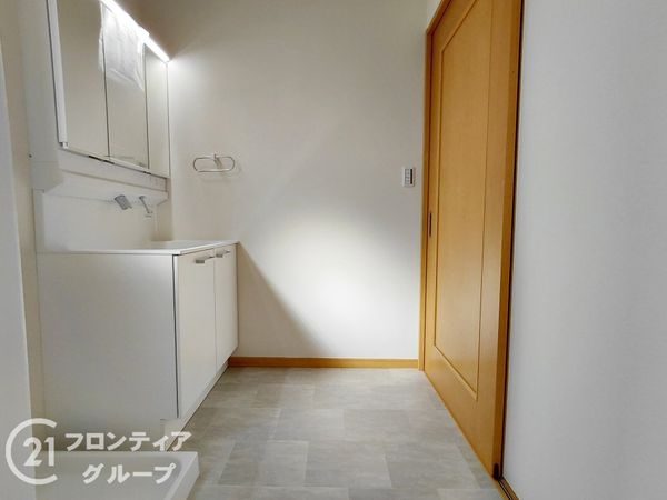 枚方市松丘町の中古一戸建て