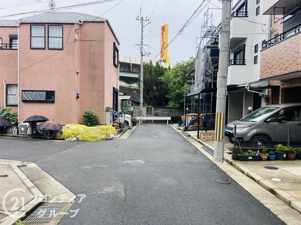 枚方市松丘町　中古一戸建て