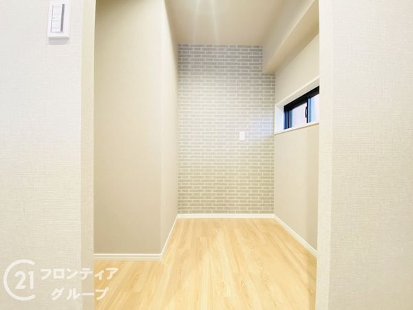 ふぁみーゆ寝屋川セントラルパーク　Ａ棟　中古マンション