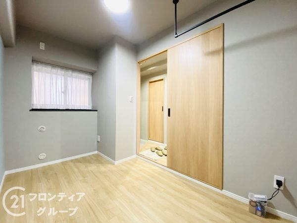 ふぁみーゆ寝屋川セントラルパーク　Ａ棟　中古マンション