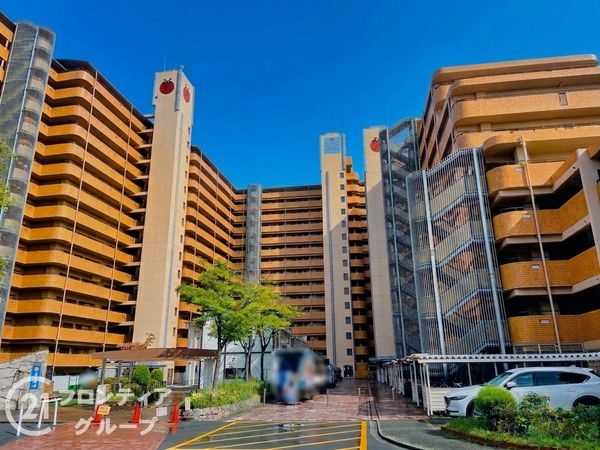 ふぁみーゆ寝屋川セントラルパーク A棟 中古マンション