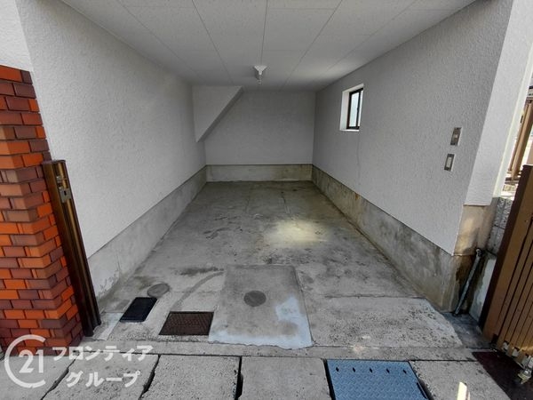 枚方市春日東町２丁目の中古一戸建て