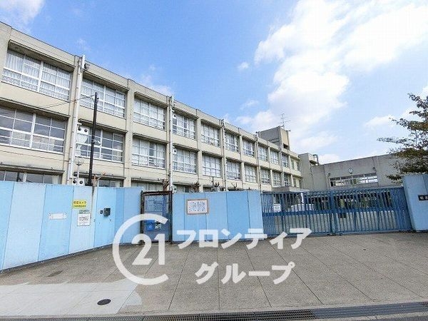 枚方市長尾家具町４丁目　新築一戸建て　１期　全１区画(枚方市立長尾小学校)
