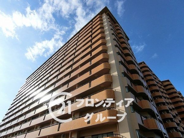 ふぁみーゆ寝屋川セントラルパークＢ棟　中古マンション