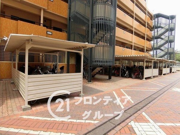 ふぁみーゆ寝屋川セントラルパークＢ棟　中古マンション