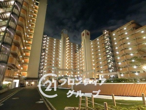 ふぁみーゆ寝屋川セントラルパークＢ棟　中古マンション