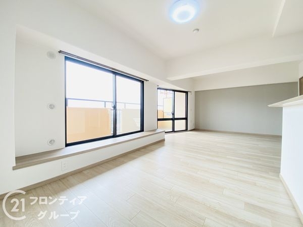 ふぁみーゆ寝屋川セントラルパークＢ棟　中古マンション