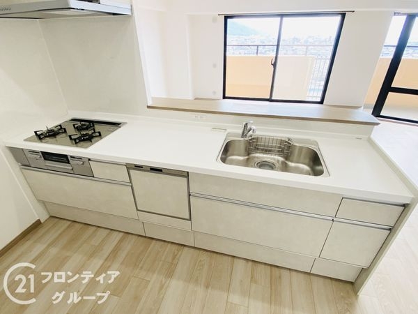 ふぁみーゆ寝屋川セントラルパークＢ棟　中古マンション