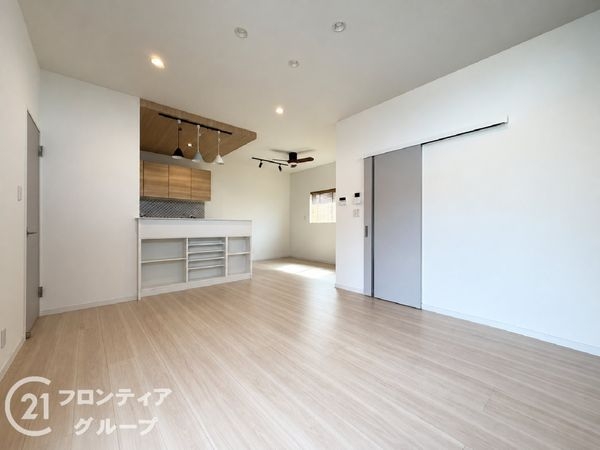 寝屋川市太秦中町の中古一戸建て
