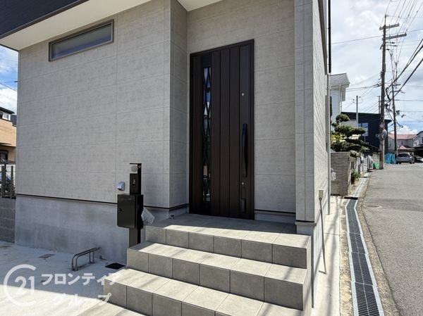 寝屋川市太秦中町の中古一戸建て