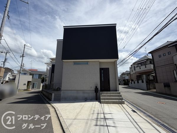 寝屋川市太秦中町の中古一戸建て