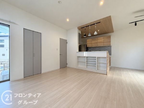 寝屋川市太秦中町の中古一戸建て