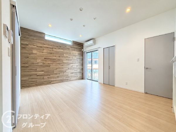 寝屋川市太秦中町の中古一戸建て