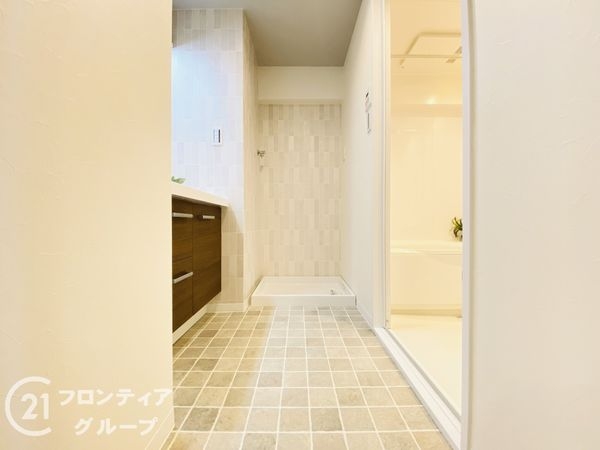 オークヒルズ香里五番館　中古マンション