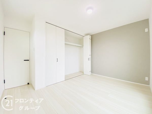 寝屋川市池田１丁目　新築一戸建て