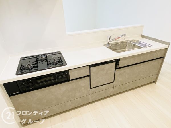 寝屋川市池田１丁目　新築一戸建て