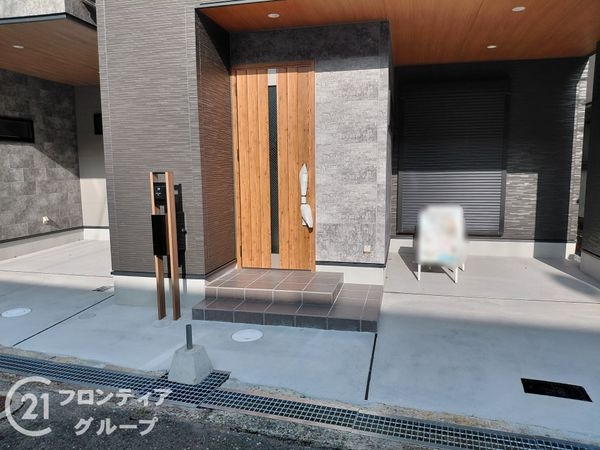寝屋川市三井南町　新築一戸建て　Ｂ号棟