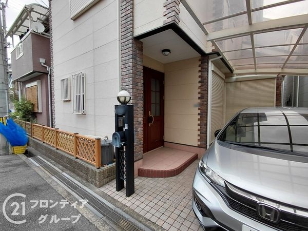 寝屋川市長栄寺町の中古一戸建て
