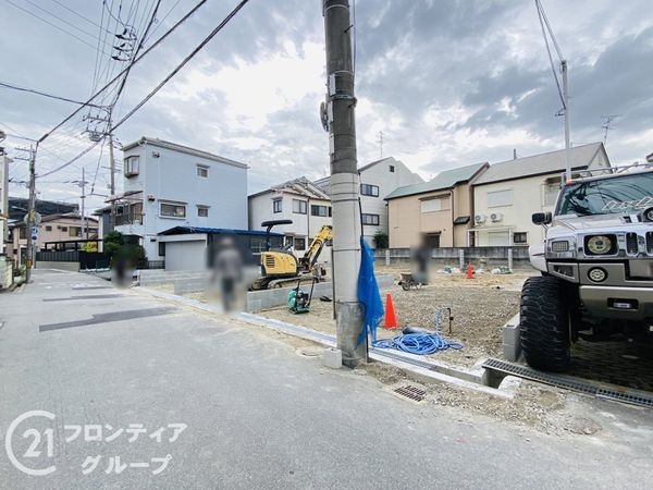 寝屋川市仁和寺本町５丁目　新築一戸建て　２号棟