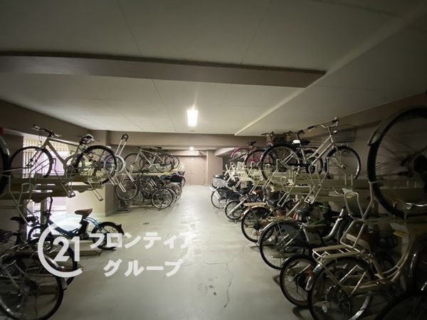 ヴェルビュ枚方公園・菊ヶ丘　中古マンション