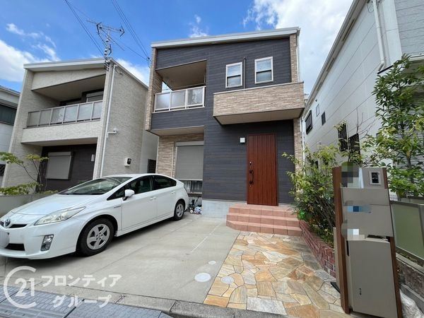 交野市郡津3丁目 中古一戸建て