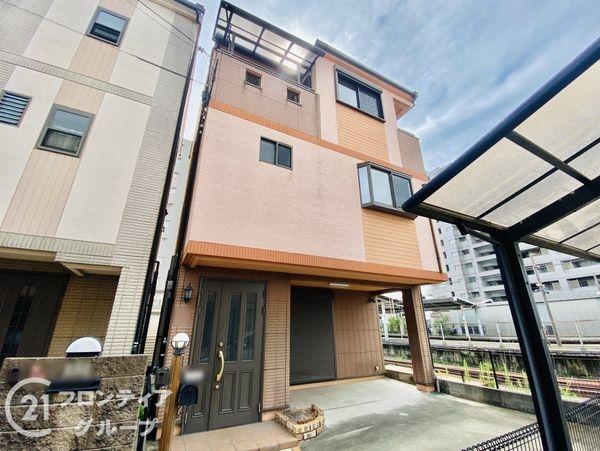 枚方市津田駅前2丁目 中古一戸建て