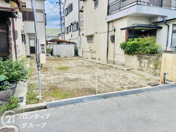 枚方市伊加賀寿町　新築一戸建て