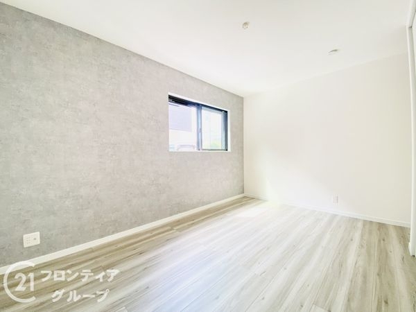 寝屋川市平池町　新築一戸建て　３号棟