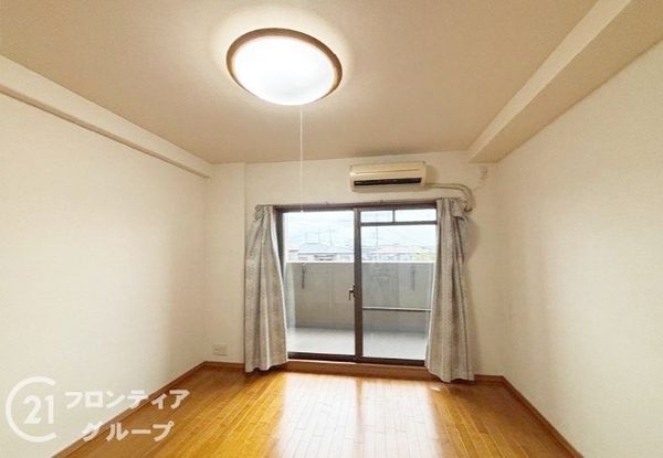 トーカンジェネラス香里丘ステラシティ　中古マンション